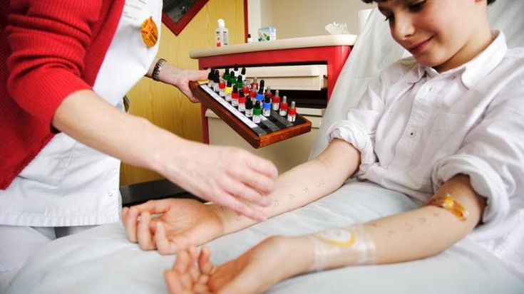 Inizia la stagione dei pollini ma le Asl non hanno ancora i fondi per i vaccini contro le allergie
