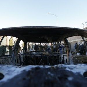 Yemen, autobomba fa strage davanti a una scuola di polizia