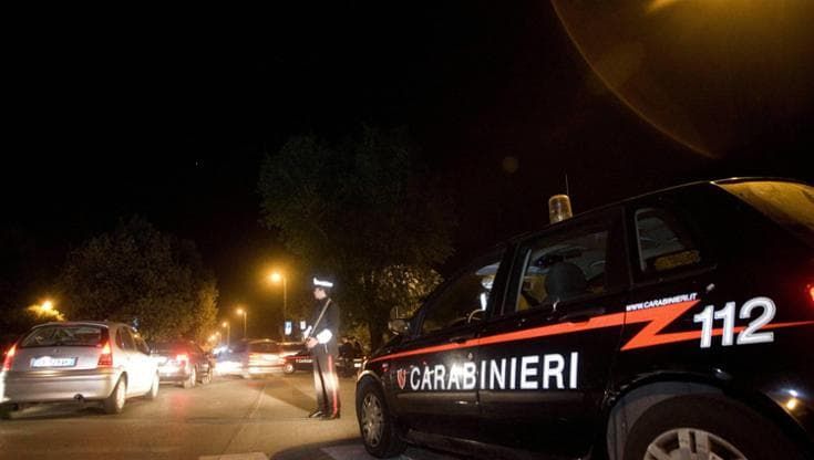 Firenze, paura all’Otel: cacciato dalla discoteca si ripresenta armato di pistola