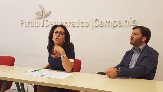 Valeria Valente: "De Magistris sindaco ciarlatano: ecco tutte le sue bugie"
