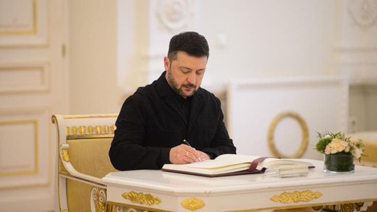 Guerra Ucraina - Russia, le news del 26 gennaio. Zelensky: “Anticipare trilaterale, domenica è troppo in là”