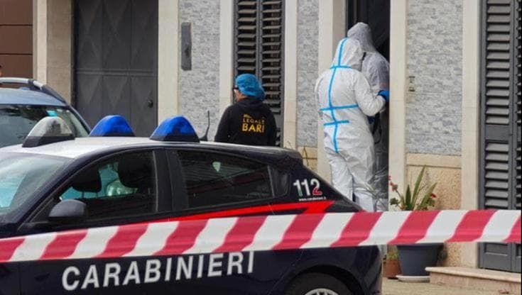 Uccise la moglie con 47 colpi di forbici, lo psichiatra: “Da anni incapace di intendere e volere”