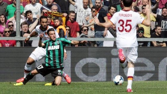 Sassuolo-Roma, il giallo del rigore: Sansone fa cambiare idea all'arbitro