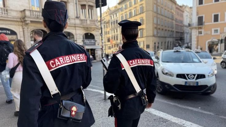 Centro storico, in manette le gang dei bancomat: erano il terrore dei turisti stranieri