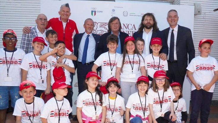 Da Adriano Panatta a Ciccio Graziani, riparte "Un campione per amico": i bambini insieme alle stelle del passato