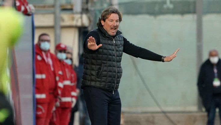 Crotone, Stroppa: "Una vittoria che deve portarci autostima"