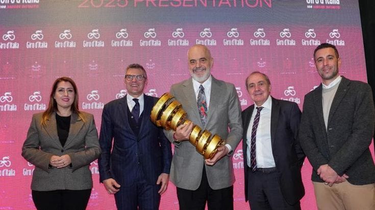 Il Giro d’Italia 2025 partirà da Durazzo: in Albania tre tappe complicate