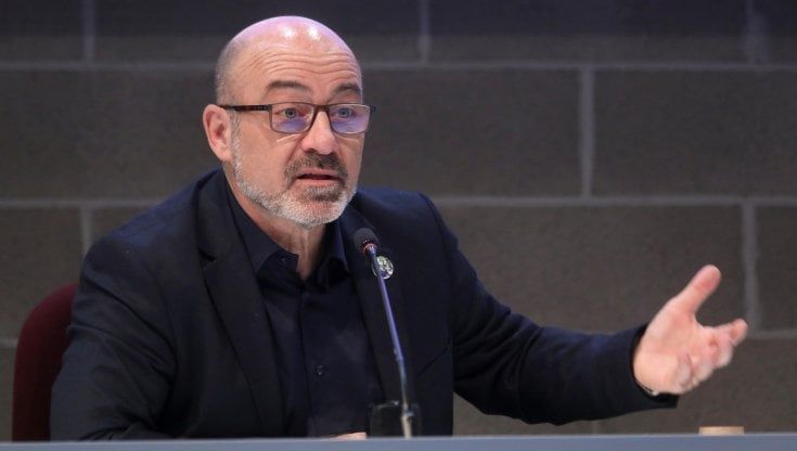 Bollette, dieci miliardi per fermare la stangata. Le imprese: non basta