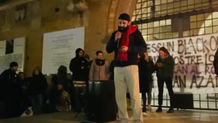 “I miei parenti in Iran e quella foto in cui sorridono: ‘Guardaci, qui la nostra vita dura poco’”