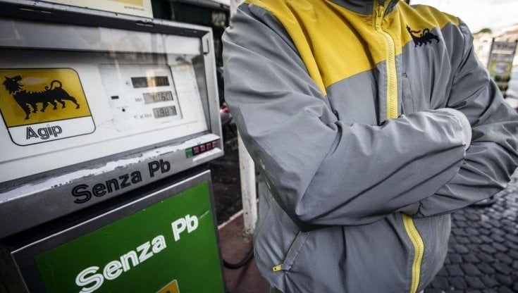Carburanti, sciopero dei distributori dal 14 sera al 17: "Noi esclusi dai ristori"