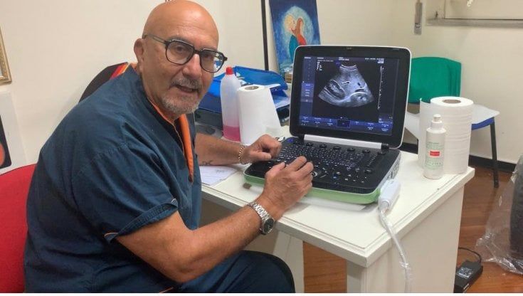 I medici di Palermo donano un ecografo all'ospedale di Kiev