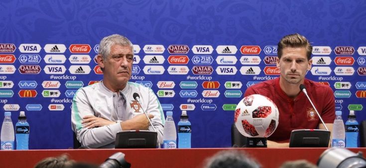 Portogallo, Santos: "Non dipendiamo da Ronaldo. Suarez e Cavani crack come lui"