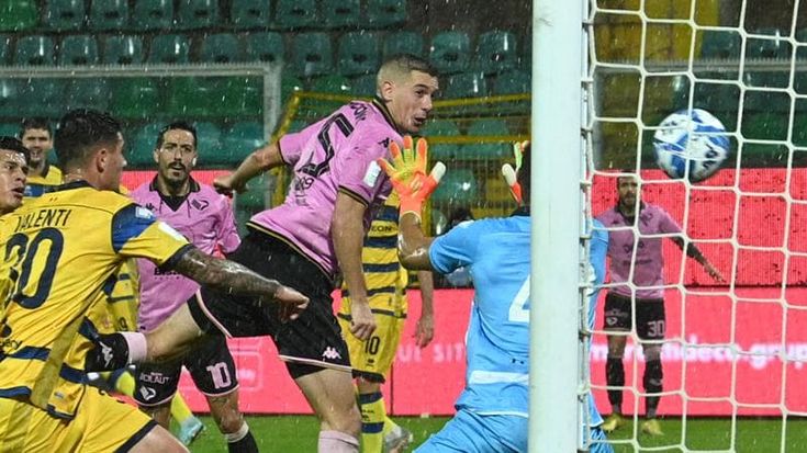 L’ex che salvò il futuro con una rovesciata: Marconi ritrova il Palermo