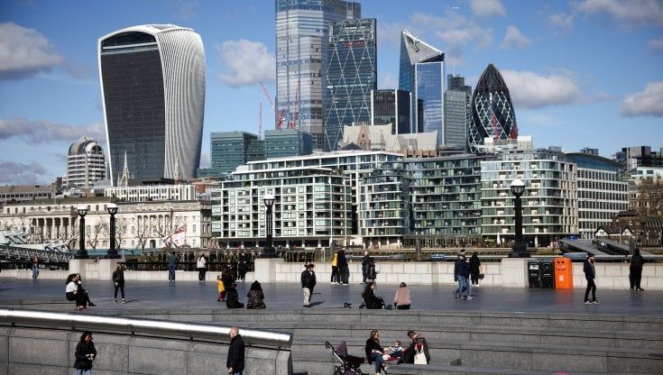 Schiaffo britannico alla Global tax, Londra verso un'esenzione dall'imposta per la finanza della City