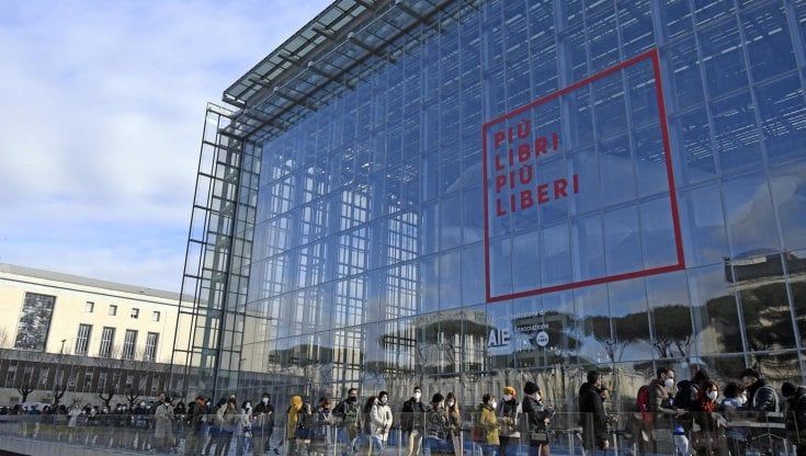 Più libri più liberi chiude l'edizione del ventennale con 90mila presenze: "Letteratura simbolo di libertà"