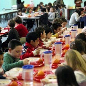 A scuola lezione sul "panino libero": "Ecco come si prepara"