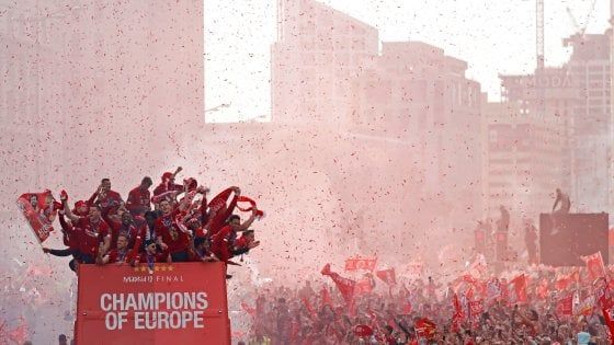 Calcio, un fatturato record nel 2018-19: poi però il coronavirus...