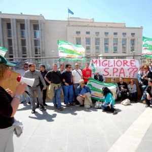 Migliore, ok alla cessione<br />negozi Notarbartolo e Trapani<br />passano ai Bellavia