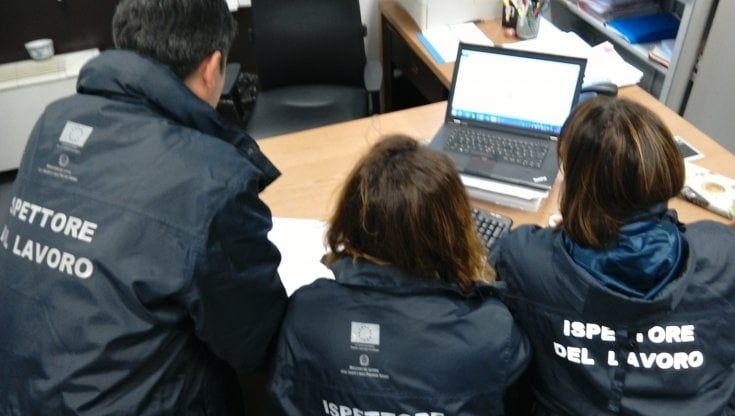 Infortuni, a Genova 24 Ispettori del Lavoro per 70 mila imprese. La Cgil: "Fuga dagli uffici"