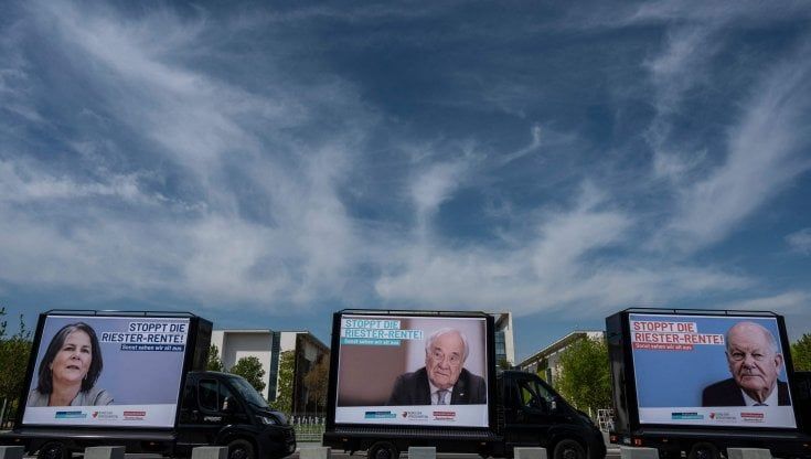 Germania, la politica estera domina il primo duello tv per il dopo-Merkel