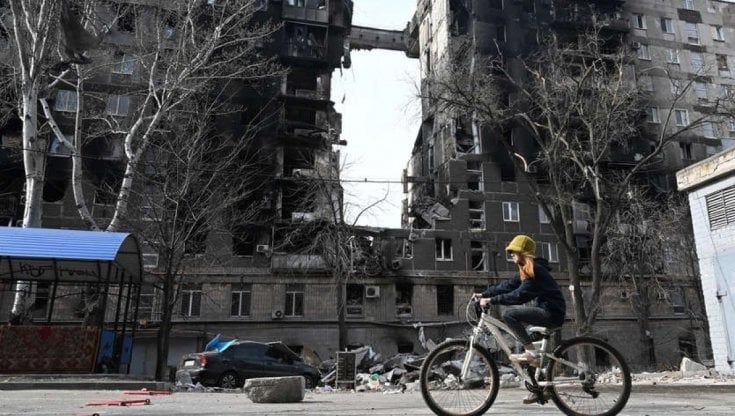 Mariupol, parla il sindaco Boychenko: "La riconquisteremo e la ricostruiremo, come Varsavia dopo il nazismo"