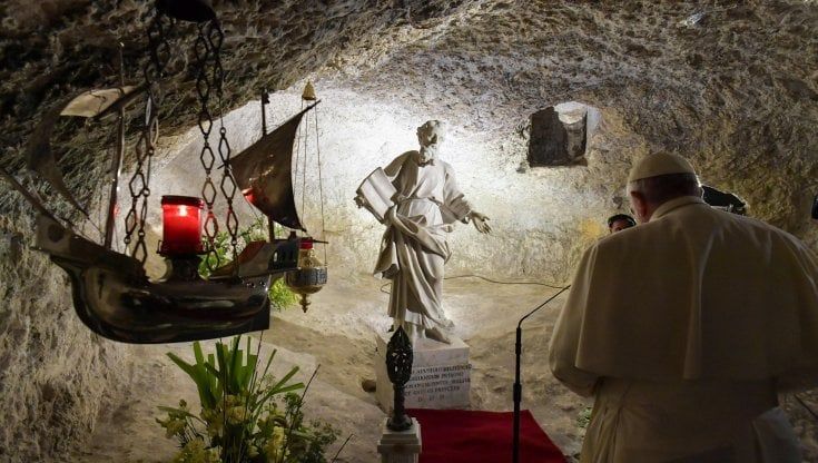 Il Papa a Malta torna a condannare il conflitto in Ucraina "Questa guerra è sacrilega"