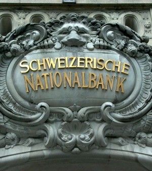 Banca centrale svizzera, mezza retromarcia sulle quote in aziende "discutibili"