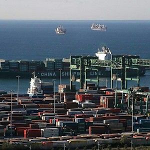 Genova e Savona prove di alleanza<br />per un superporto ai vertici d'Europa