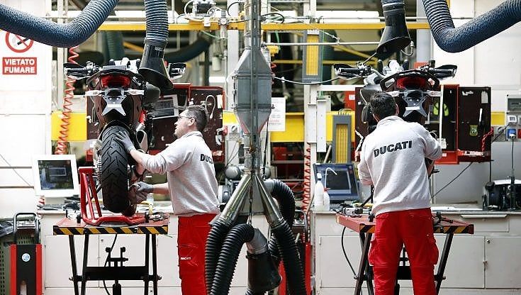 Il lavoro riparte. Allarme per la giungla dei mille contratti