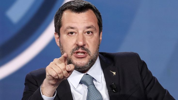 Saviano-Salvini, le parole e il randello del potere