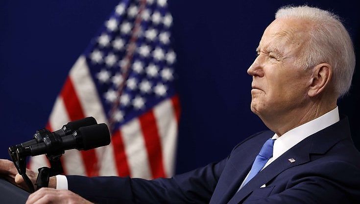 Stop all'obbligo di vaccino, al piano sociale e alla legge sul voto: Biden si ritrova paralizzato