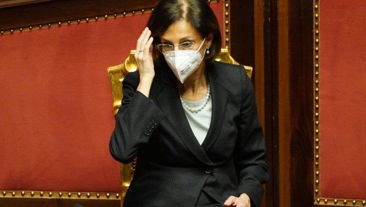 Esame da avvocato, sospese le prove scritte di metà aprile