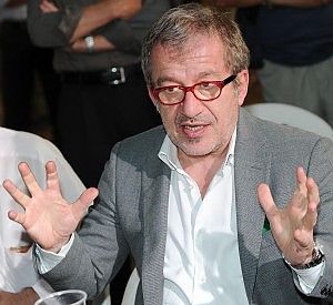 Aler, Maroni lancia l'allarme insolvenza:<br />"Stipendi a rischio, 80 milioni di rosso"