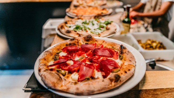 Dalla pizza 'Steak house' a quella all'Amatriciana: a Bari è il momento delle pizzerie gourmet