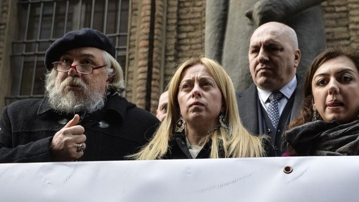 Crosetto: “Sul direttore dell'Egizio frasi infelici. Ma non dateci dei fascisti”