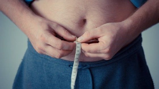 Pancia piatta: funziona solo lo sport 