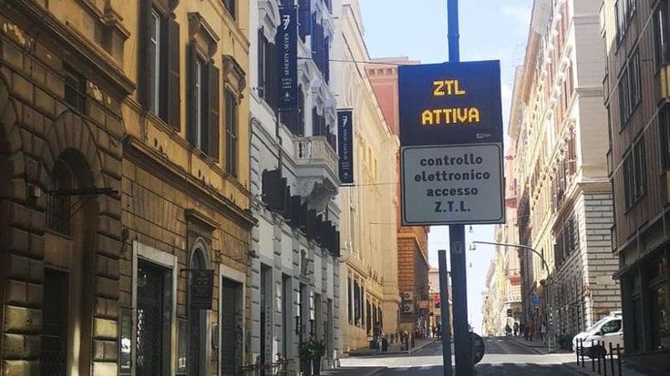 Nuovi varchi Ztl in uscita, da via Giulia a via Cavour: la mappa delle telecamere anti furbetti
