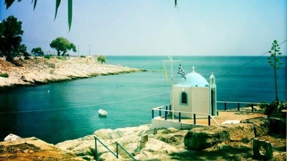 Atene, un tuffo nelle acque di Afrodite