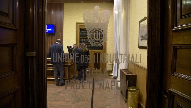 Industriali, Manfellotto censura “Est(ra)moenia”. La replica: “Non può limitare la libertà”