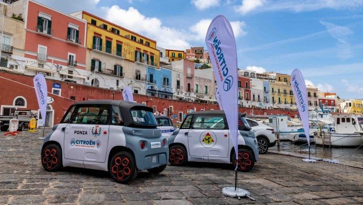 Citroen elettrifica Ponza