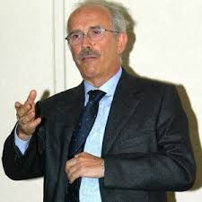 Carlo Dell'Arringa: "Via gli sprechi ma i servizi utili restano in piedi"
