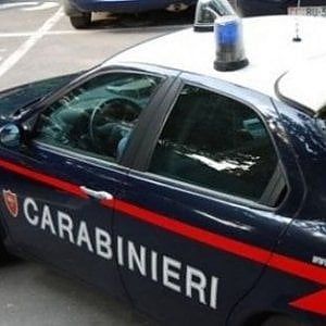 Triggiano, gambizzato in pieno giorno: colpito alle gambe da due persone in moto