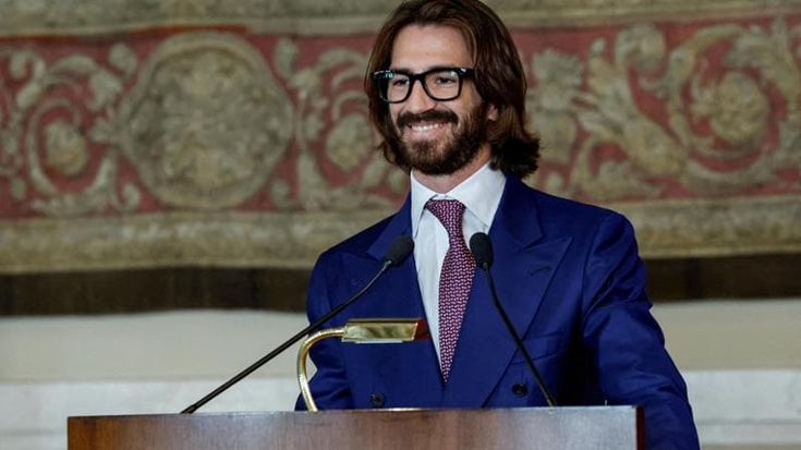 Delfin, gli eredi Del Vecchio al cda: “Alla società servono i commissari”