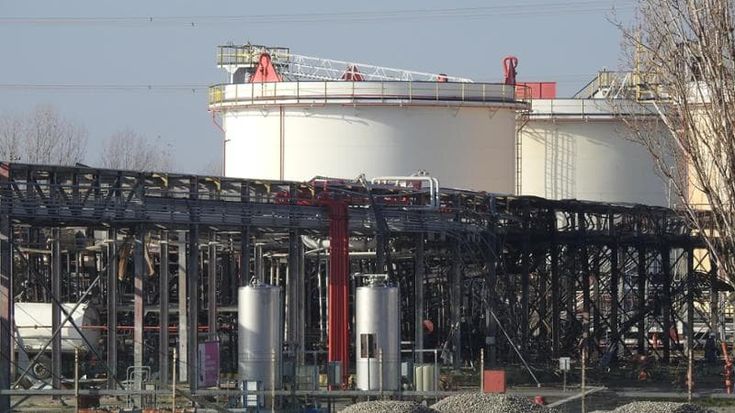 Strage al deposito Eni, anche la Uil aveva segnalato problemi: “Anomalia nel recupero dei vapori”