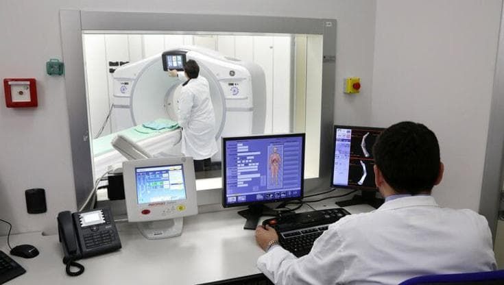 Da Tac a mammografi, più di una su 3 ha oltre 10 anni