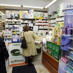 Foggia, psicologi gratis in farmacia fino al 31 dicembre: "Diamo ascolto e sostegno"
