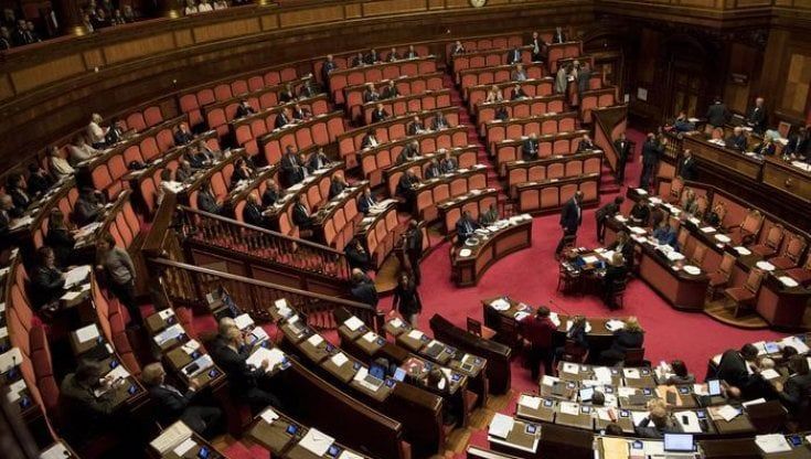 Riforme, i 18enni potranno votare per il Senato. Il sì definitivo di Palazzo Madama 