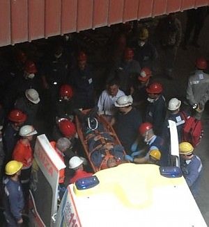 Ilva, due gli incidenti in 12 ore<br />in serata operaio colpito da un tubo