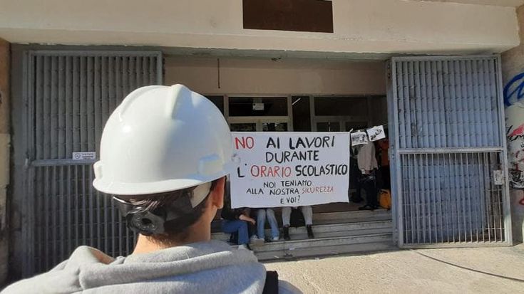 Liceo Da Vinci, interrogazione di Casini: "Porte d'emergenza chiuse? Sarebbe inaccettabile"