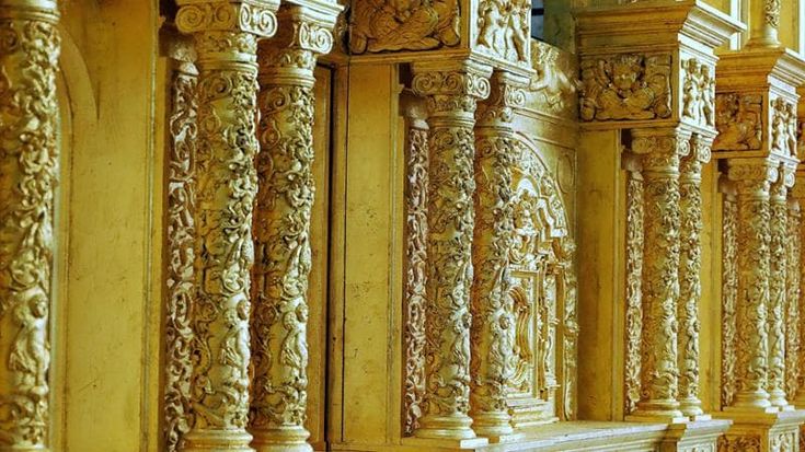 Prima della Scala: l’oro domina nelle scene e nei costumi per un Don Carlo spettacolare